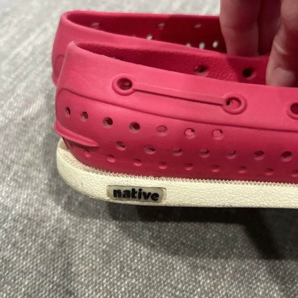 Native Howard Boat Shoes Womens 6 Mens Kids 4 Slip On Comfort Shoes Pink